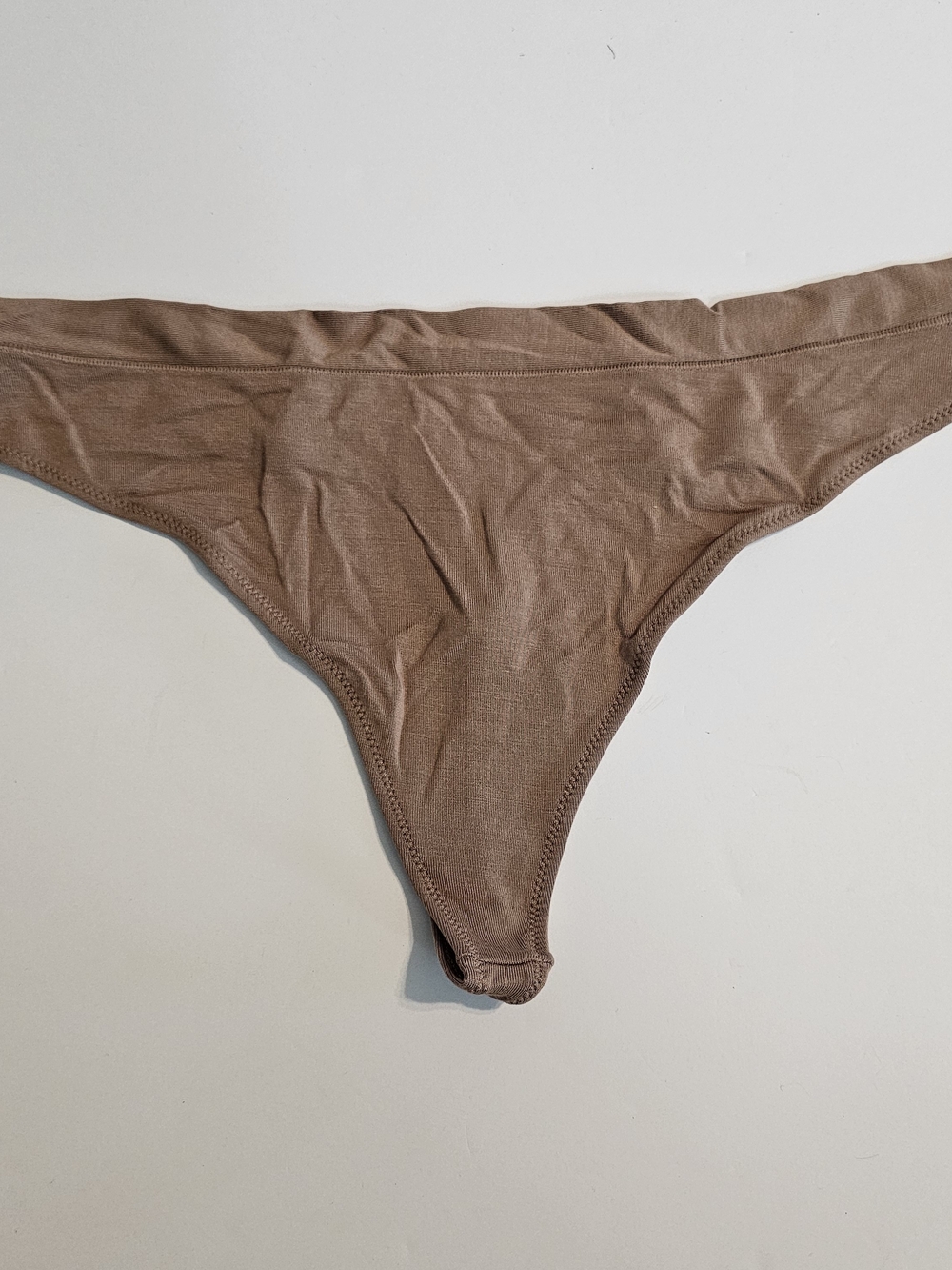 Feel Free Thong NEW
